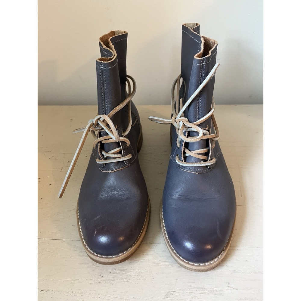 Timberland Women's Size 7.5 Blue Leather Lace Up Ankle Boots Slip On Casual Shoe